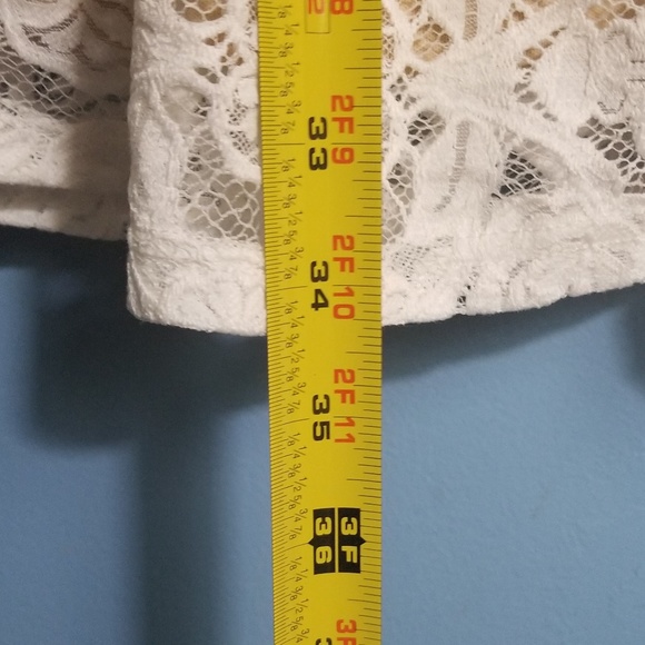 Francesca's White Lace Dress ( above the knee) - Picture 6 of 7